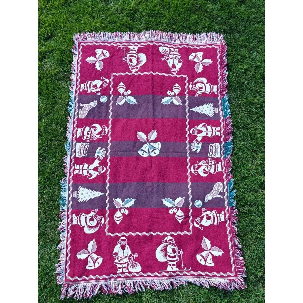 Vintage Santa Claus Christmas Tapestry Throw Blanket Reversible Holiday Decor
